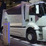 ford-trucksin-urettigi-ilk-elektrikli-kamyon-pirelli-r01-ile-bulustu.jpg