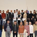 harran-universitesi-ogretmenleri-unutmadi.jpg