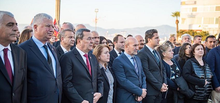 izmir-ataya-saygi-icin-yurudu.jpg