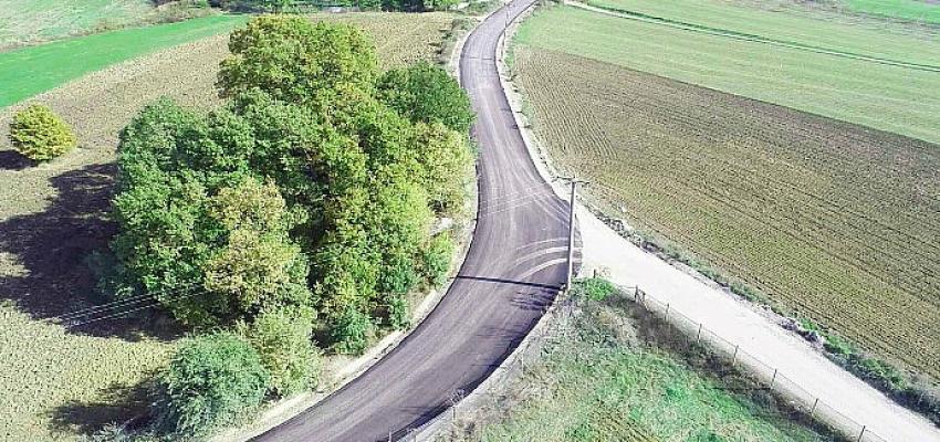 karamurselde-4-koyu-birbirine-baglayan-yol-asfaltlandi.jpg