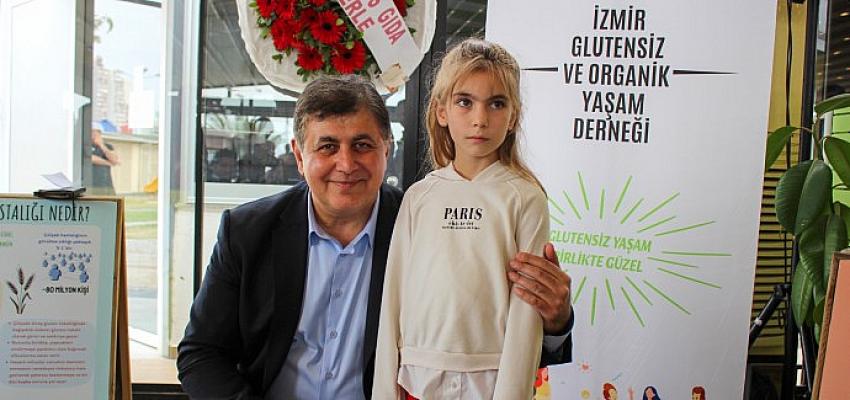 karsiyaka-belediyesi-denizkent-kafede-glutensiz-menu-donemi-basladi.jpg