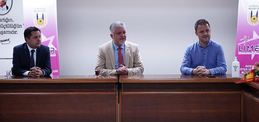 luleburgazda-gelecek-girisimci-genclerde.jpg
