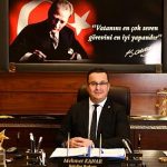 mustafakemalpasa-belediyesi-baskani-mehmet-kanar-3-yillik-icraatler-hakkinda-sosyal-medya-hesabi-uzerinden-canli-yayin-yapti.jpg
