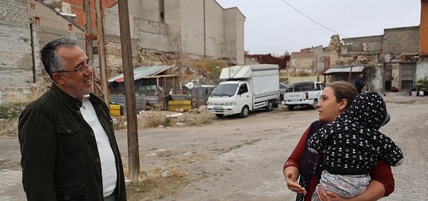 nevsehir-belediye-baskani-dr-mehmet-savran-herikli-mahallesinde-incelemelerde-bulundu.jpg