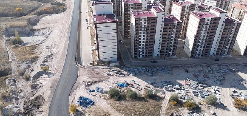 nevsehir-toki-1410-konut-ile-terminal-arasindaki-yol-sicak-asfalt-oluyor.jpg