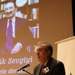 siyasetin-karaoglani-bulent-ecevit-anildi.jpg