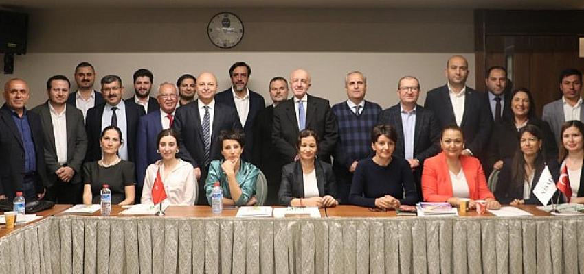 tarim-gazetecileri-ve-yazarlari-dernegi-tagyad-ile-nisasta-sanayicileri-dernegi-nisad-ankarada-bulustu.jpg
