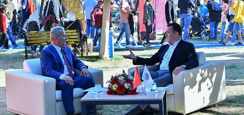 yenisehir-belediye-baskani-abdullah-ozyigit-ureticinin-emegini-de-urun-kalitesini-de-koruyoruz.jpg