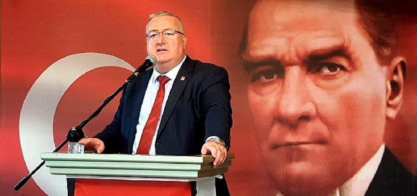 av-ali-hikmet-akillinin-10-aralik-insan-haklari-gunu-aciklamasi.jpg
