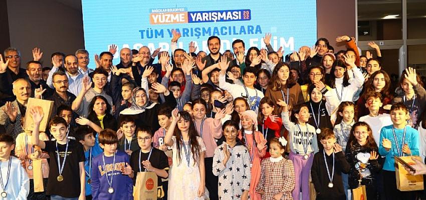bagcilarda-sampiyon-yuzuculer-yetisiyor.jpg