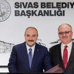 bakan-mustafa-varanktan-sivas-belediye-baskani-hilmi-bilgine-ziyaret.jpg