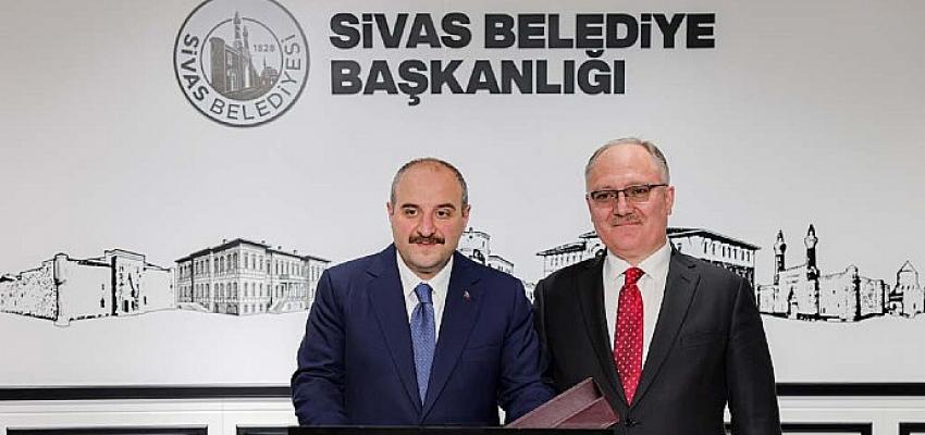 bakan-mustafa-varanktan-sivas-belediye-baskani-hilmi-bilgine-ziyaret.jpg