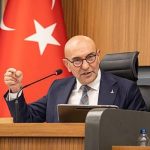 baskan-tunc-soyer-izmir-dusman-topragi-degil.jpg
