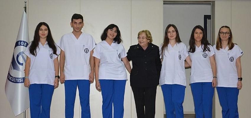 dekan-prof-dr-donmez-uniforma-sorumluluktur-deneyimdir-tecrubedir-guctur.jpg