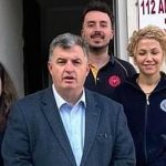 doktor-baskan-meslektaslarinin-yaninda.jpg