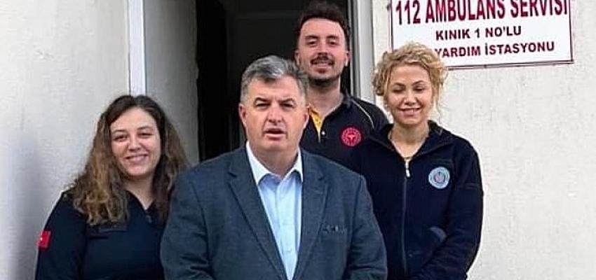doktor-baskan-meslektaslarinin-yaninda.jpg