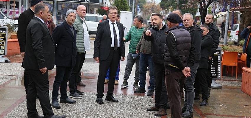 edremit-belediye-baskani-selman-hasan-arslan-esnaflari-dinledi.jpg