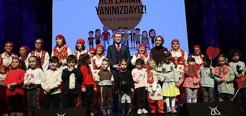 engelli-cocuklardan-eglenceli-gosteriler.jpg