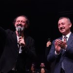 hakkin-ve-hakikatin-sairi-akife-buyuksehirden-unutulmaz-gece.jpg