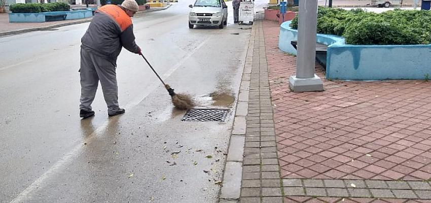 kemerde-mazgallar-temizleniyor.jpg
