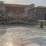 kutahya-porselenin-renkli-porselen-atiklari-sifir-atik-tema-parkinda-sanat-eserine-donustu.jpg