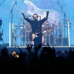 mor-ve-otesi-hafizalardan-silinmeyecek-yilbasi-konserini-dort-bin-kisiyle-zorlu-psmde-gerceklestirdi.jpg