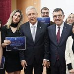 tubitak-baskani-prof-dr-mandal-egeli-ogrenci-ve-akademisyenlerle-bir-araya-geldi.jpg