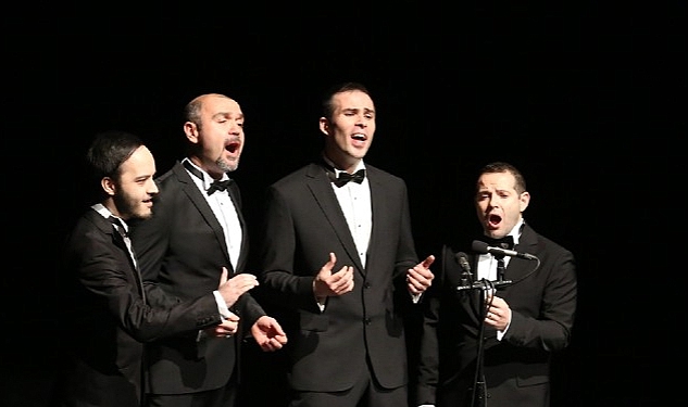 yeni-yili-ozel-konserle-karsiladilar.jpg
