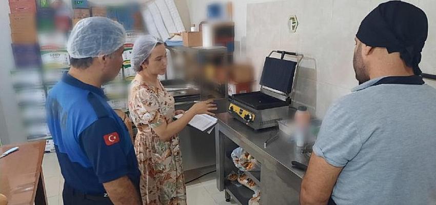 zabita-ekipleri-denetimlere-devam-ediyor.jpg