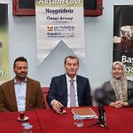 zeytinburnu-belediye-baskani-omer-arisoy-aksam-cayi-programinin-ilki-yesiltepe-mahallesiyle-basladi.jpg