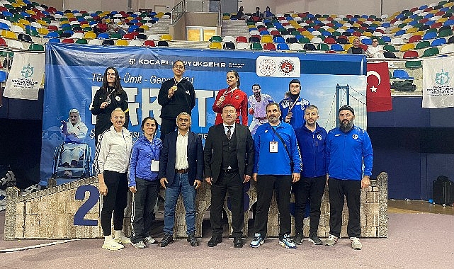4-kagitsporlu-karatecimiz-milli-takimda.jpg