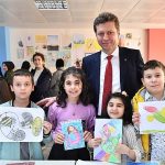 bilgi-evi-ogrencilerinden-renkli-sergi.jpg