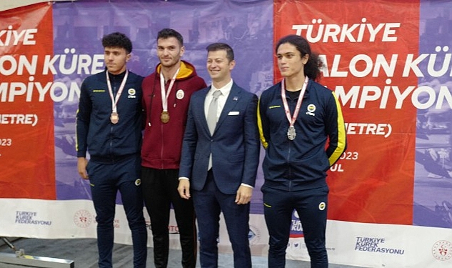erken-derbi-heyecani-kurekte-yasandi.jpg