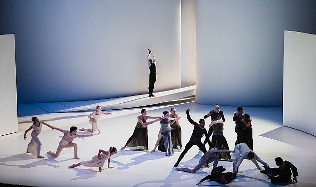 monte-carlo-balesinin-essiz-romeo-ve-juliet-performansina-sayili-gunler-kaldi.jpg
