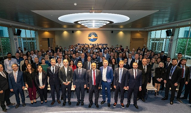 sunexpress-yonetim-kurulu-antalyada-bir-araya-geldi.jpg
