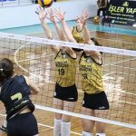 altinoluk-voleybol-rahat-kazandi.jpg