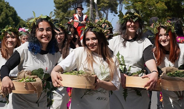 12-alacati-ot-festivali-27-30-nisanda-yapilacak.jpg