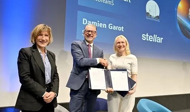 avrupa-uzay-ajansi-ve-dassault-systemes-uzay-start-uplarini-ve-girisimciligi-desteklemek-icin-niyet-mektubu-imzaladi.jpg