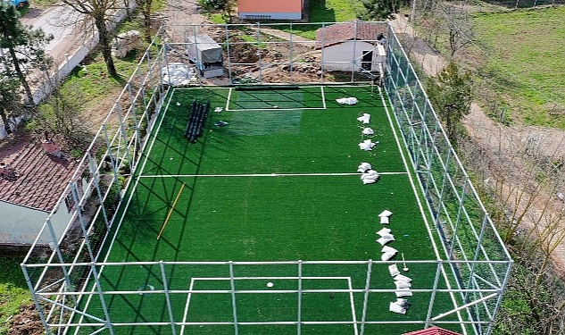 buyuksehir-koylere-futbol-sahasi-kazandiriyor.jpg