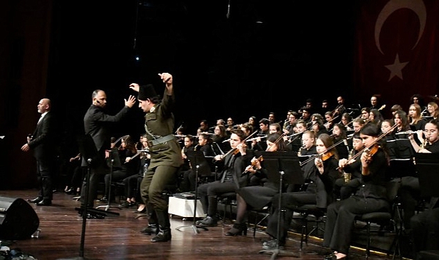 canakkale-zaferinin-108-yili-dolayisiyla-sehitleri-anma-konseri-duzenlenecek.jpg