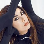 defne-samyeliden-yeni-sarki-kimse-sen-degil-ki.jpg