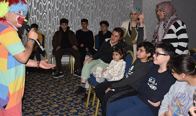 depremzede-cocuklara-ramazan-morali.jpg