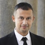 gokhan-aybulus-ve-esen-kivrak-yapi-kredi-bomontiada-b-sahnede.jpg