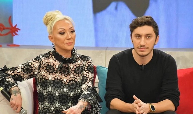 gullu-ogluyla-ayni-klipte-oynadi-klip-icin-20-kilo-verdi.jpg