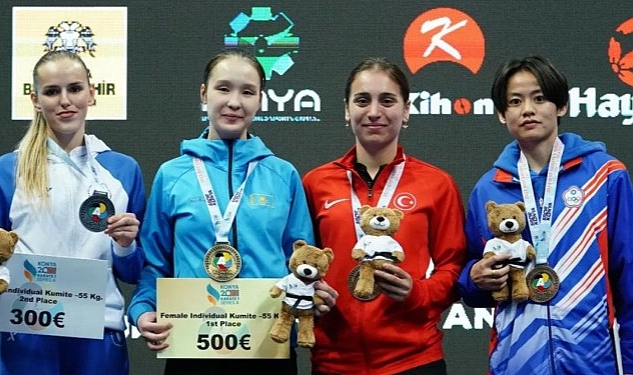kagitsporlu-gulsen-seri-adan-madalyayla-dondu.jpg