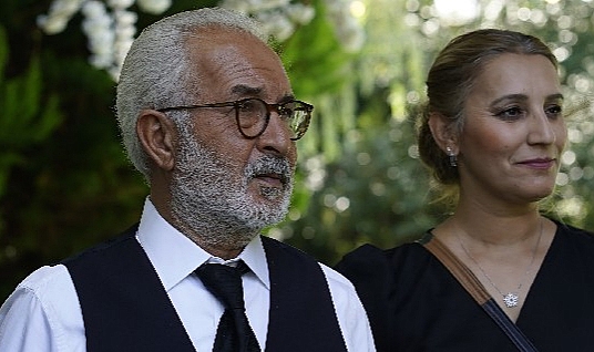 besiktasin-filmi-askin-saati-5-mayista-vizyona-giriyor.jpg