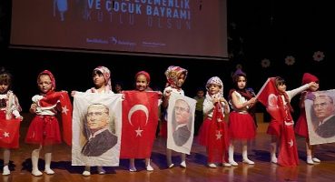 Beylikdüzü'nde Çocukların 23 Nisan Coşkusu