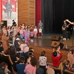 buyuksehir-23-nisan-heyecanini-defneli-cocuklarla-yasayacak.jpg
