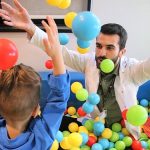 ozel-gereksinimli-cocuk-ve-ergenlere-ihtiyac-duyduklari-alanlarda-destek-veriliyor.jpg