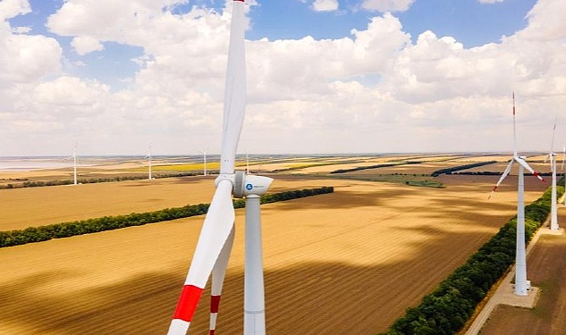 rusya-ve-myanmar-ruzgar-enerjisi-projelerinde-isbirligi-anlasmasi-imzaladi.jpg